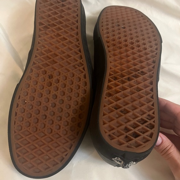 Vans Black Leather Shoes with Gold Accents - Picture 6 of 6